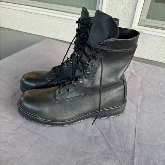 Black Leather Men's Boots size 13 - Picture 3 of 9